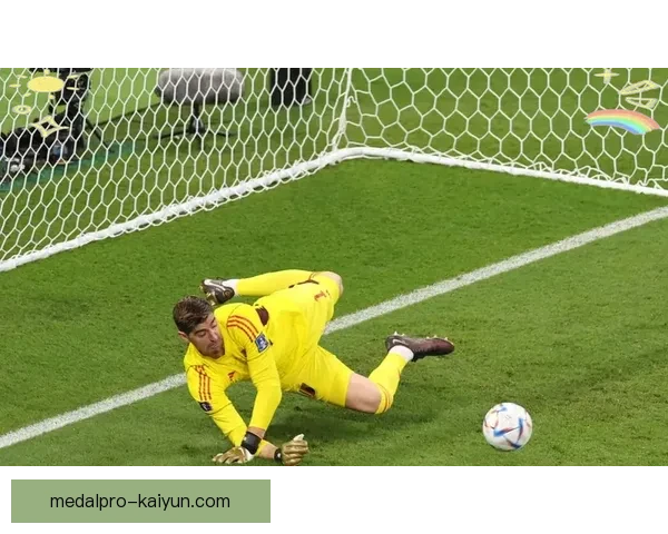 库尔图瓦欧冠决赛表现稳健，获得MVP荣誉的背后分析