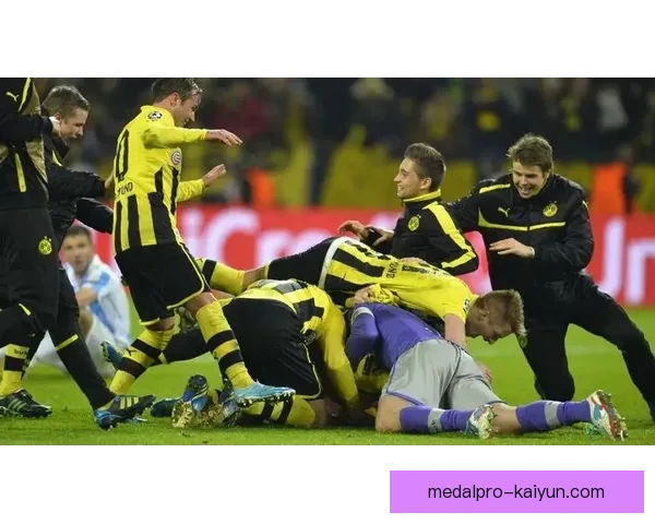 德甲赛季进行中，多特蒙德欧冠资格争夺形势严峻